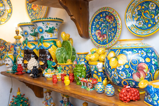 scalinata di caltagirone in sicilia