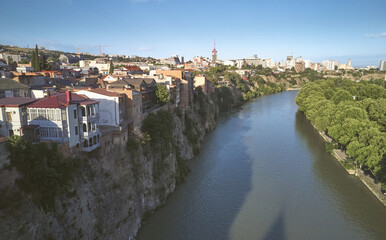 Fototapeta na wymiar River Kura in center of Tbilisi