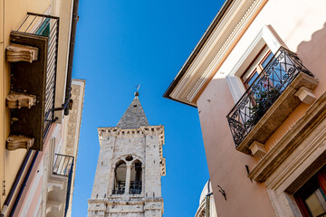 Il campanile dell'Annunziata a Sulmona