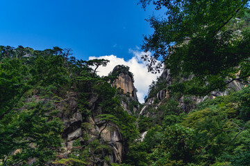 【山梨】昇仙峡の渓谷の青空