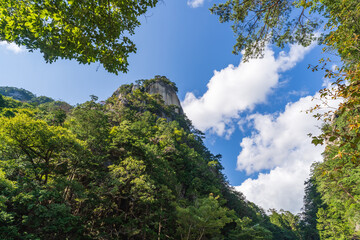 【山梨】昇仙峡の渓谷と青空