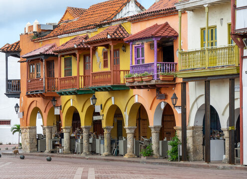 View of the Plaza de los Coches in the walled city (Ciudad Amurallada) of Cartagena de Indias, Colombia