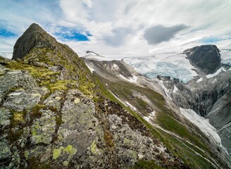 Fototapeta na wymiar Views of peaks and glacier from Kattanakken, Jostedalsbreen National Park, Norway.