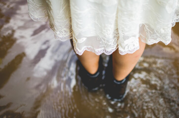 feet in water