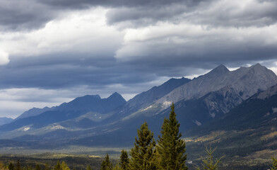 Fototapeta na wymiar Canadian Rocky Mountain Landscape. Cloudy Fall Day. Kootenay National Park, British Columbia, Canada.