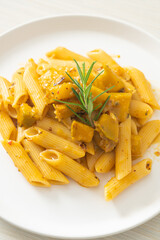 pumpkin penne pasta alfredo sauce