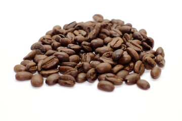 茶色の苦くて美味しいコーヒー豆
