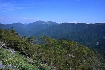 四国で最も美しい山「三嶺」の秋
