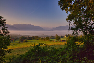 Morgensonne im Murnauer Moos