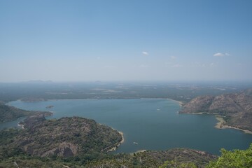 Obraz premium Upper Solaiyar Dam, Anaimalai Hills, Valparai, Coimbatore, Tamil Nadu, India