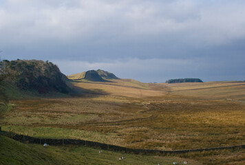 Fototapeta premium Hadrian's Wall trail in Northumberland, UK