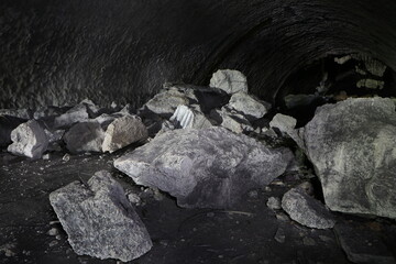 Bunker Höhle Zerstörung Krieg Luftwaffe Fliegerhorst