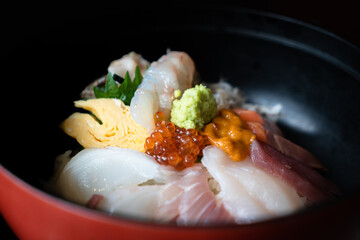 海鮮丼