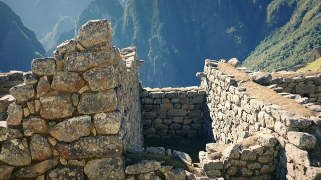 Machu Picchu - Moving Through Building Ruins