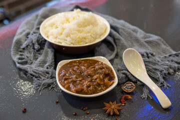 Chinese traditional snacks related to beef and seafood