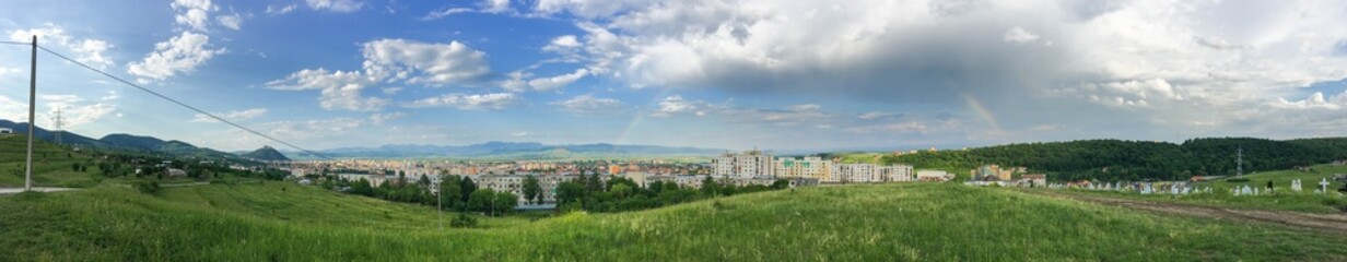 Fototapeta na wymiar Panorama Deva city