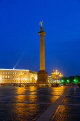 Fototapeta na wymiar Palace Square in St. Petersburg at night.