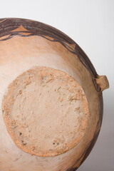 Neolithic earthenware vase (Asian antique)