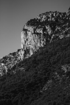 The Dog Head (Berg) bei Monaco (Cote d'Azur) in Schwarz/Wei&szlig;