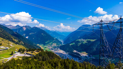 Montaña subiendo hacia glaciar