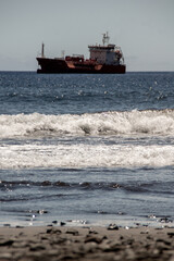 Un barco en la playa (Tenerife)