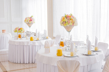 wedding table setting