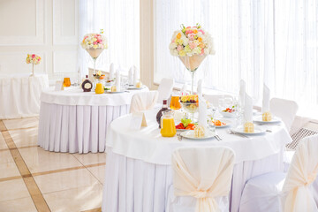 wedding table setting