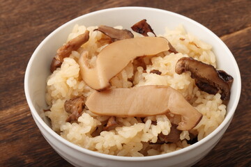 松茸ご飯　おこわ