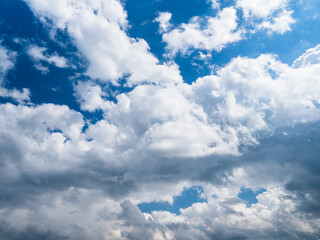 Fototapeta na wymiar Daytime blue sky with clouds. Splash screen and background