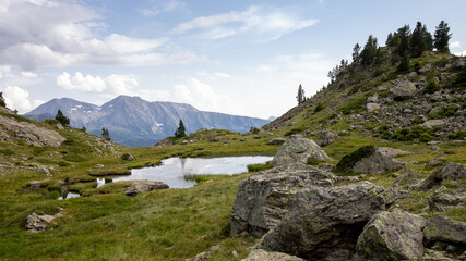 Paysage des alpes française près de Chamrousse (randonnée des lacs)