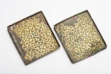 Gold quadrangle accessory ornaments (Asian antique collection)