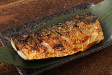鯖の塩焼き