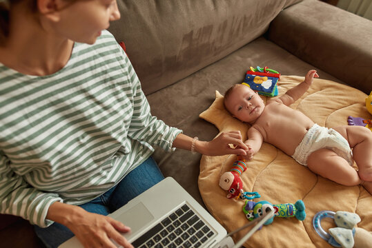 Staying In Contact With Child During Remote Work From Home