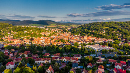 Spätsommerliche Abendspaziergang mit Blick über die Fachwerkstadt Schmalkalden - Thüringen -...