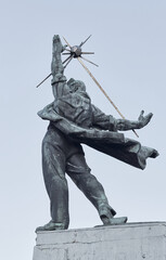 Monumental sculpture "Labor" Kyiv. Монументальная скульптура «Труд».