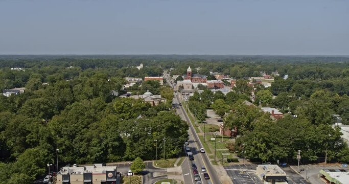 Jackson Georgia Aerial v10 drone flying straight above third street capturing the downtown townscape toward butts county courthouse - Shot with Inspire 2, X7 camera - September 2020