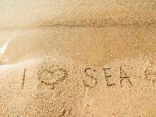 Inscription I love the sea