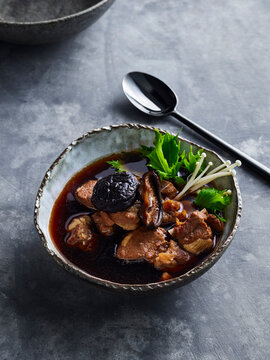 Buk Kut The - pork rib in broth with mushrooms