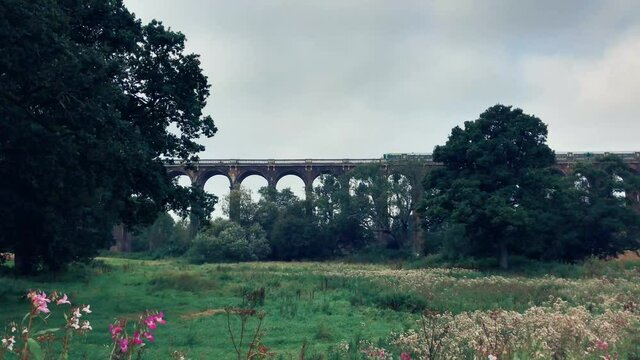 Railway viaduct, Harry Potter train, autumn 2021, fall england uk