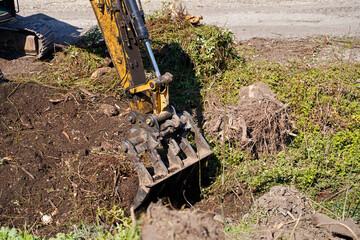 On the construction site new building area live on the Saale © BabettsBildergalerie