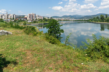 Fototapeta premium Arda River, passing through the town of Kardzhali, Bulgaria