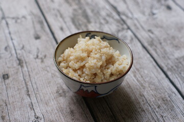 玄米 (Brown rice)