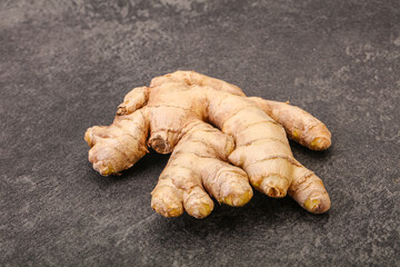 Natural organic raw ginger root