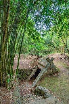  Vinh Moc Tunnels In War At Quang Tri, Vietnam