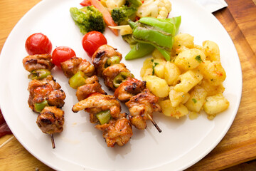 crispy kentucky fried chicken on a wooden table