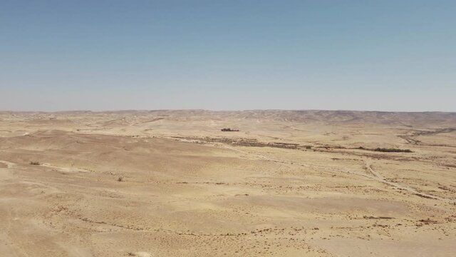 Flight from from side to side over the Negev desert