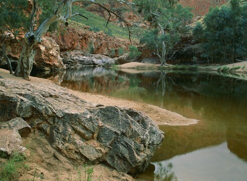 Ormiston Gorge Waterhole