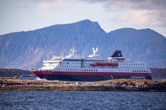 MS &laquo;Polarlys&raquo; is a Hurtigruten ship owned by Hurtigruten AS. The ship was handed over to the shipping company Troms Fylkes Dampskibsselskap in March 1996. ,Helgeland,Northern Norway,scandinavia,Europe