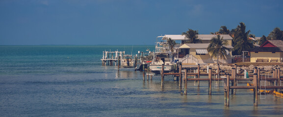homes on the ocean in key largo florida 