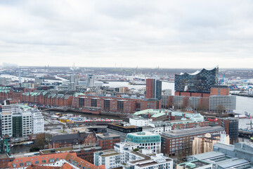 Obraz premium Hamburg, Germany - December 28th 2018: View from Michel church over city centre and Elbphilharmonie